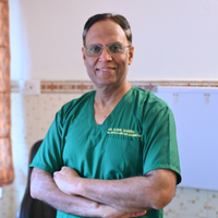 Dr Sushil Sharma Best Orthopedic & joint replacement surgeon at Noida